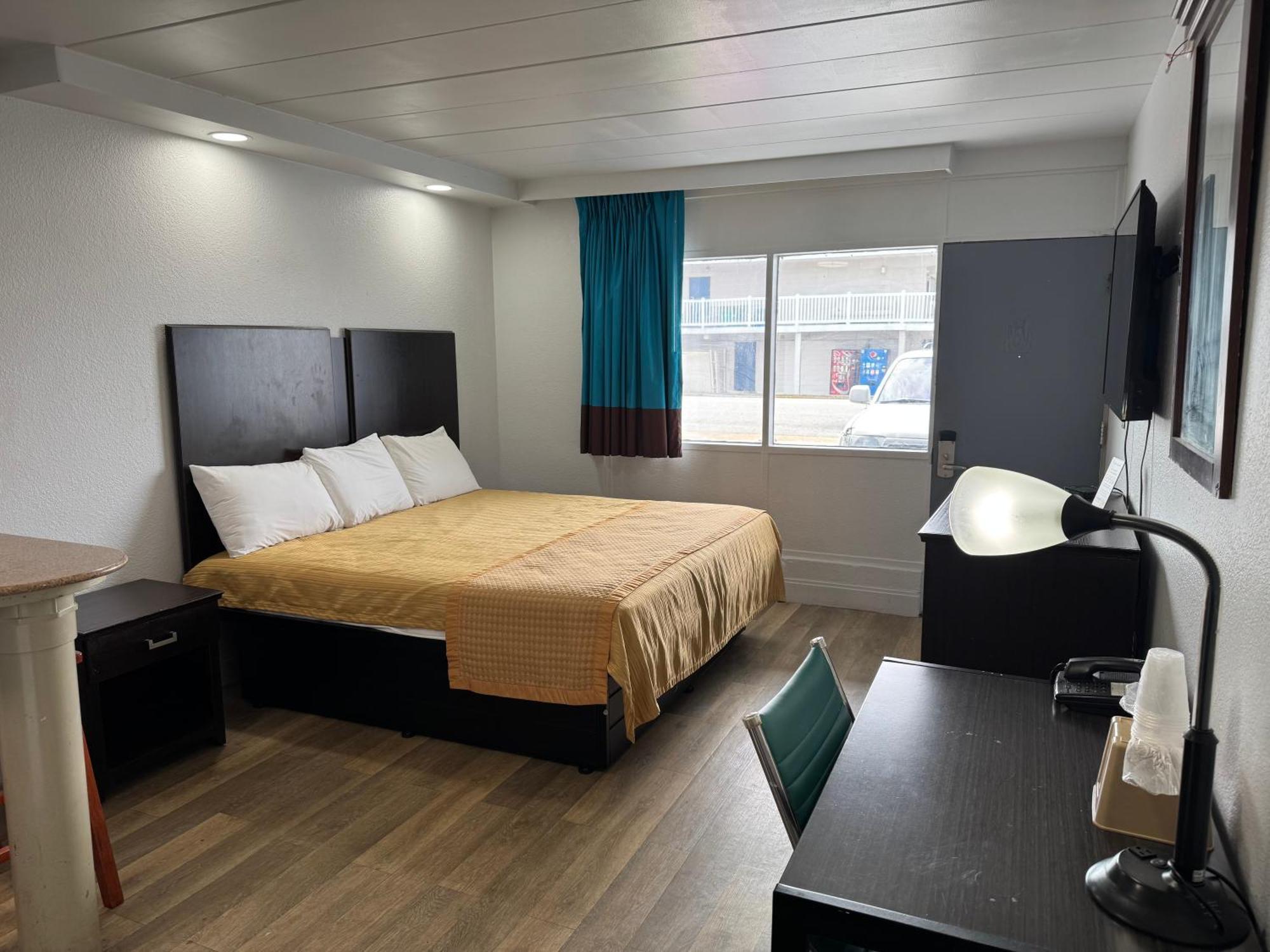 Belmont Inn & Suites Вирджиния-Бич Экстерьер фото
